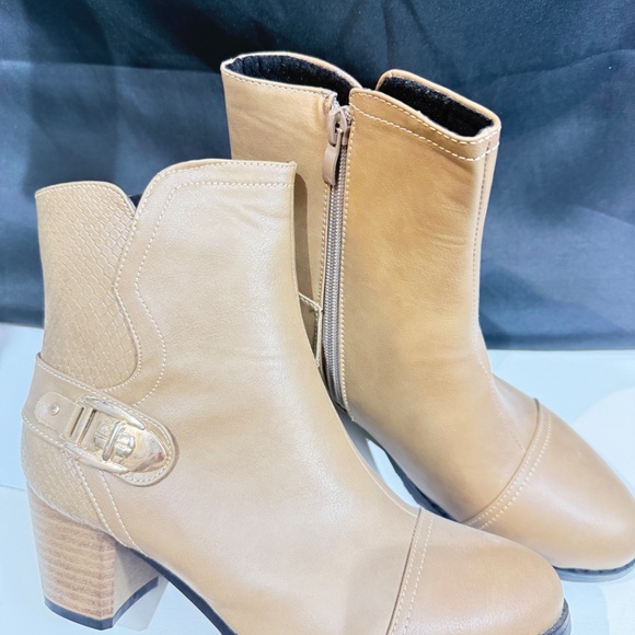 W OMEN BOOTS ZiPPER SIDE WITH HEEL 871 khai - Picture 2 of 11